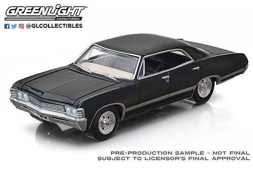 Chevrolet Impala Sport Sedan (1967) Greenlight 1/64 