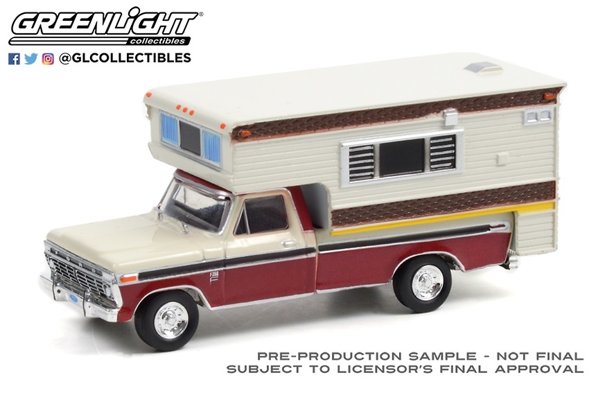 Ford F-250 Camper (1974) Greenlight 1:64 