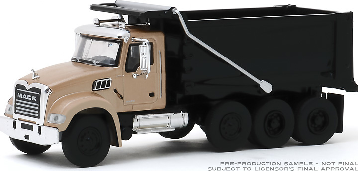 Mack Granite Dump Truck - 2019 Greenlight 1/64 