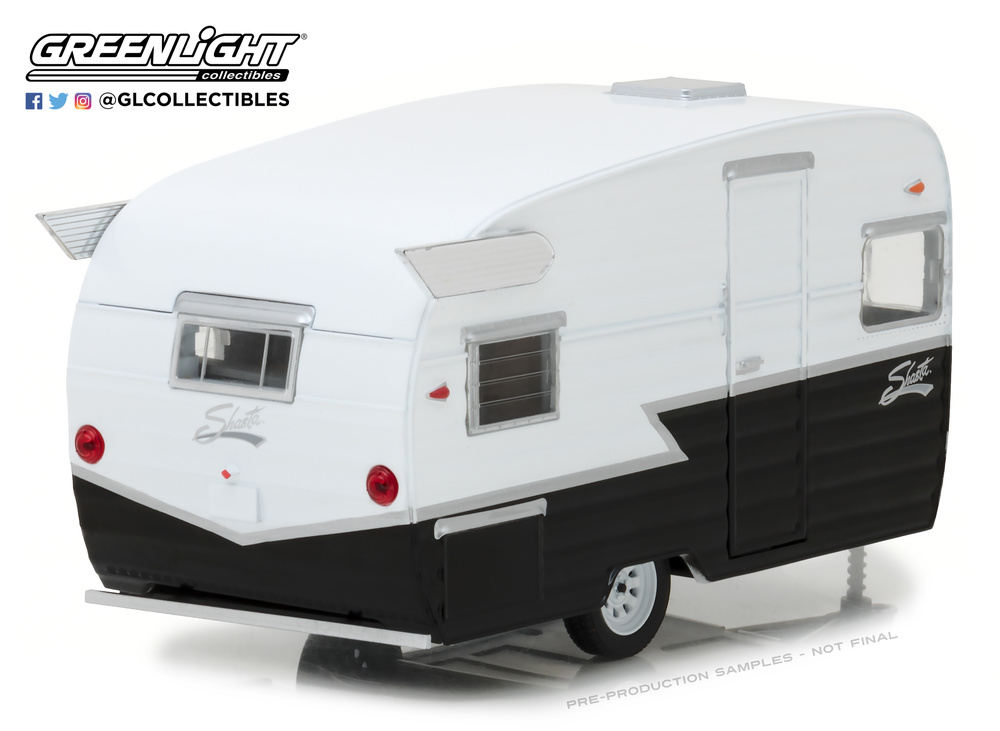 Shasta 15’ Airflyte (1960) Greenlight 1:24 