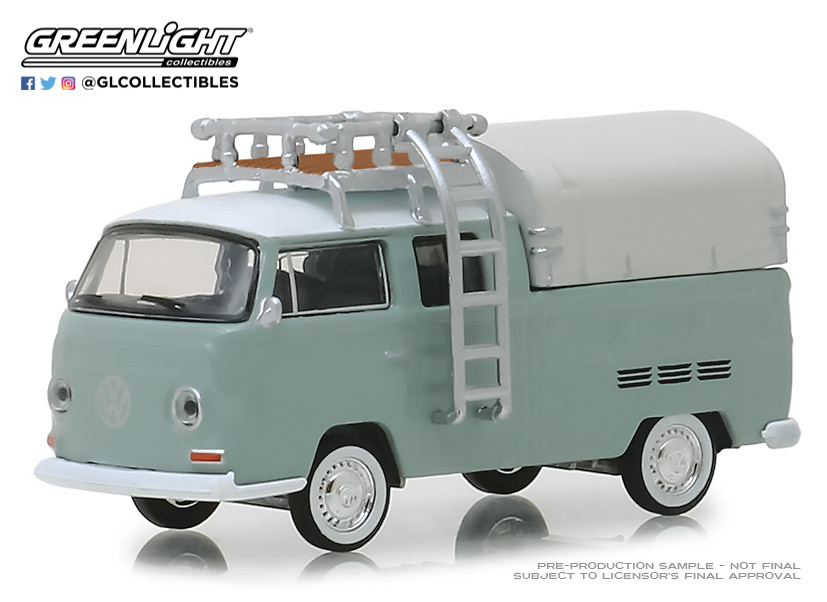 Volkswagen Type 2 Double Cab Pickup Ladder Truck (1974) Greenlight 1/64 