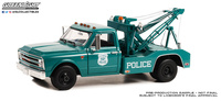 Chevrolet C-30 Dually Wrecker - (NYPD) (1967) Greenlight 1:18