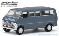 Ford Club Wagon - Global Airlines 1969 Greenlight 1:64