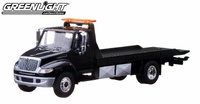 International Durastar 4400 (Flatbed) - Black Body, Black Flatbed - Evergreen Greenlight 1/64