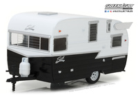 Shasta 15’ Airflyte (1960) Greenlight 1:24