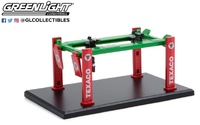 Texaco Auto Body Shop - Four-Post Lifts Series 2 Greenlight 1/64