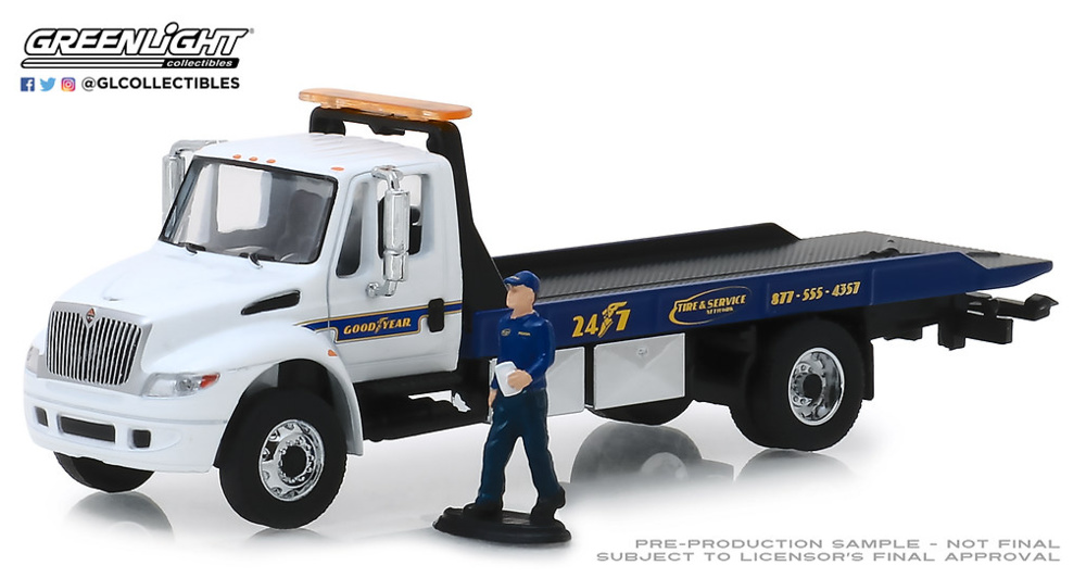 Camión Durastar con rampa y figura de mecánico 