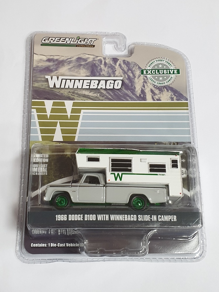 Dodge D-100 con Winnebago Camper (1966) Greenmachine 1/64 