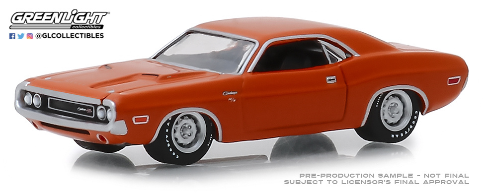 Dodge HEMI Challenger R/T - lote 1330 (1970) Greenlight 1/64 