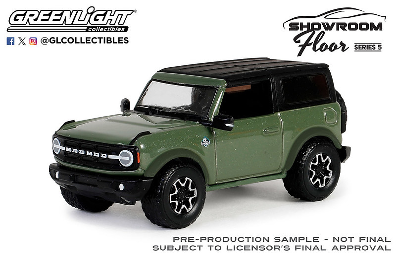 Ford Bronco 2-Door Outer Banks (2023) 