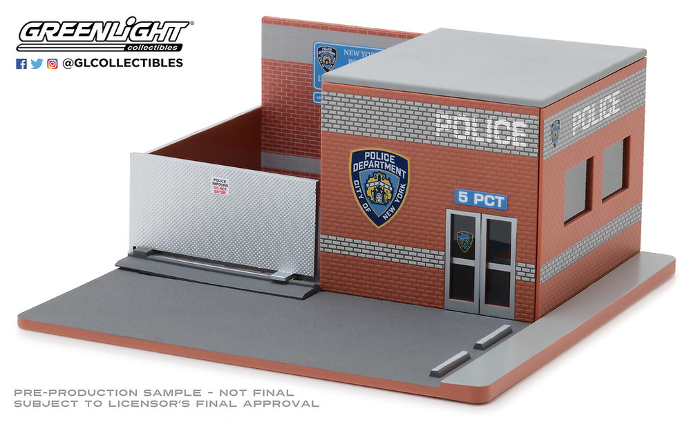 Mechanic's Corner Series 4 - Central de persecuciones de la policía de Nueva York (NYPD) Greenlight 1/64 