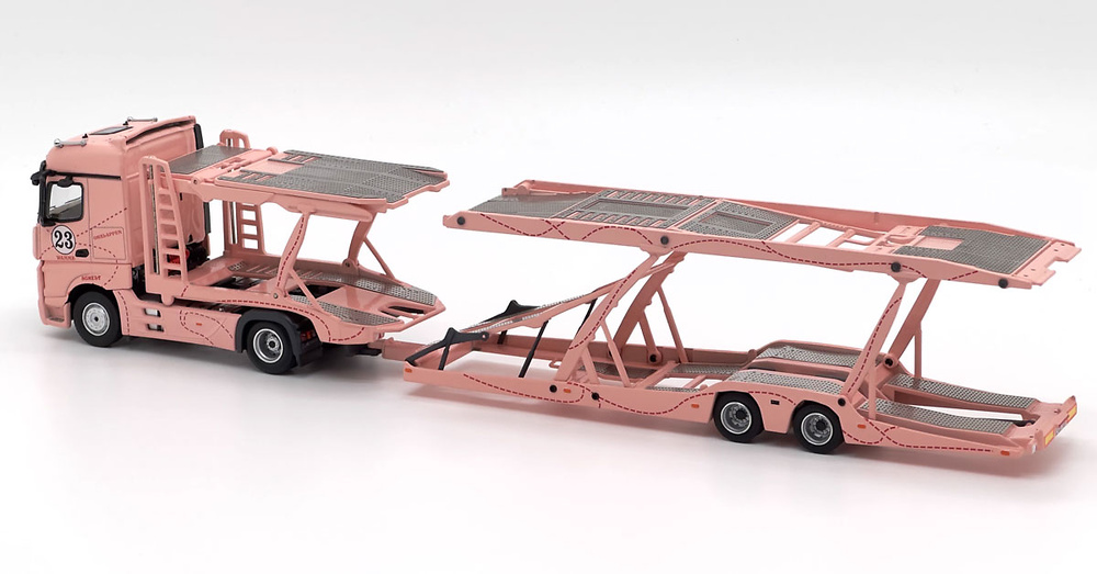Mercedes-Benz Astro Gigaspace Spoon Sports Unique-Model UM005-009 - escala 1/64 