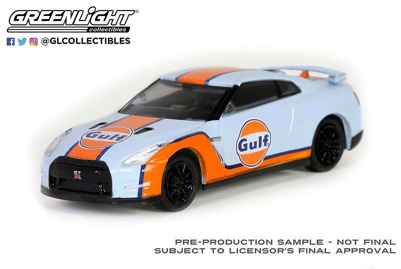 Nissan GT-R (R35) - Gulf Oil (2016) Greenlight 1/64 