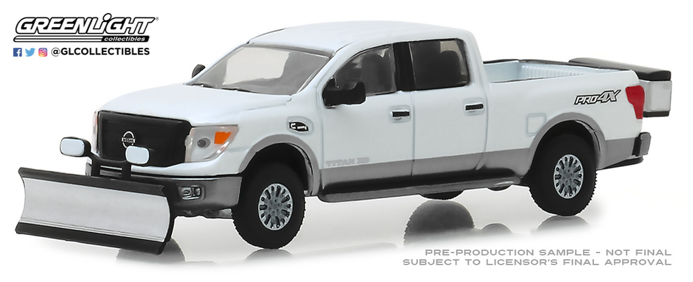 Nissan Titan XD Pro-4X quitanieves (2018) Greenlight 30021 1/64 