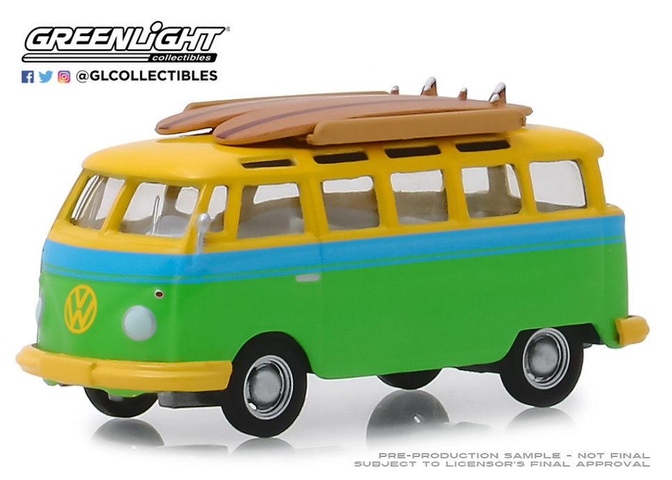 Volkswagen Samba con tabla de Surf (1964) Greenlight 1/64 