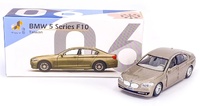 BMW 5 Series F10 Gold Tiny City TW6 - ATC64515-TW - escala 1/64