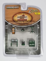 Conjunto de herramientas "Auto Body Shop Busted Knuckle Garage" Greenmachine 1/64