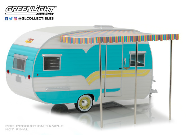 Greenlight 1958 Catolac Deville Travel Trailer 1:64 White/Teal 34010A 