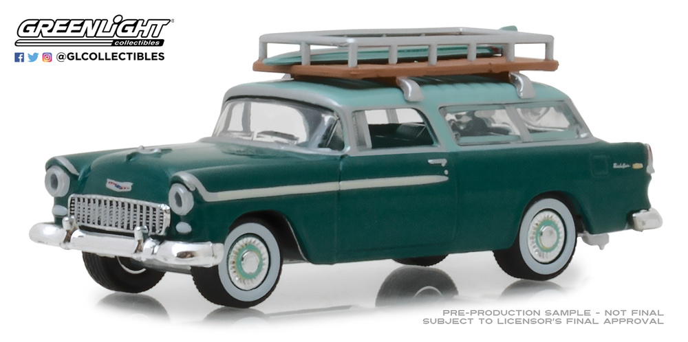 Chevrolet Nomad with Surfboard Rack (1955) Greenlight 1/64 