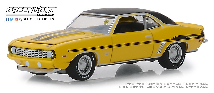 Chevrolet Yenko Camaro Yellow Daytona (1969) Greenlight 1:64 