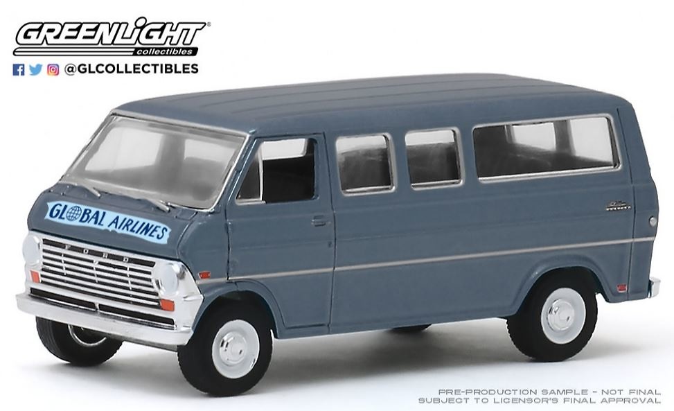 Ford Club Wagon - Global Airlines 1969 Greenlight 1:64 