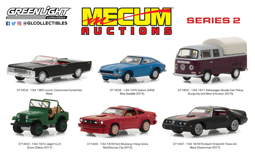 1970 Datsun 240Z Blue *** Greenlight Mecum Auctions 1:64 OVP