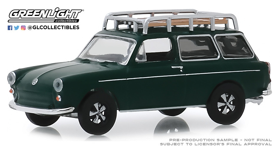 Volkswagen Type 3 Squareback - Dark Green (1969) Greenlight 1:64 