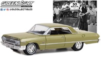 Chevy Impala SS - "50 millionth Special Gold" (1963) Greenlight 1:64
