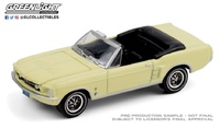 Ford Mustang Cabrio "Aspen Gold" (1967) Greenlight 1:64